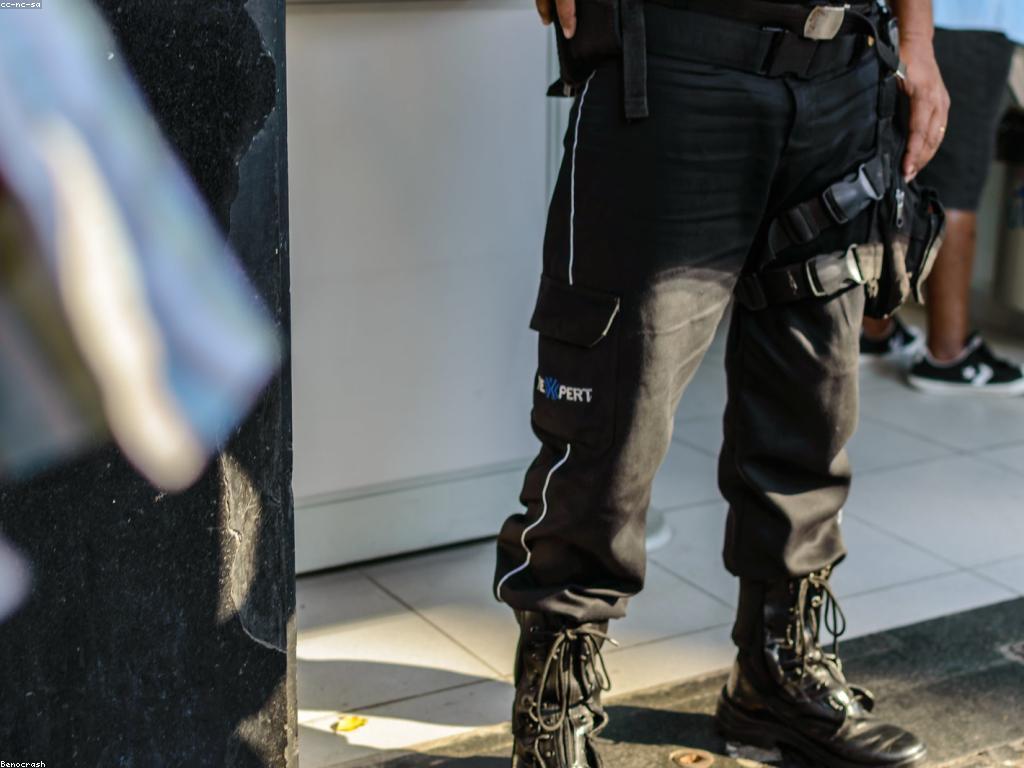 ការពារសុវត្ថិភាពពេលដកប្រាក់