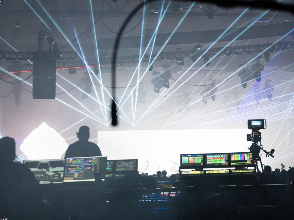 แแถแแแแแพแแแแแทแแแแแทแแถแ: แแถแแแแทแแแแแถแแขแแทแแแแแแ